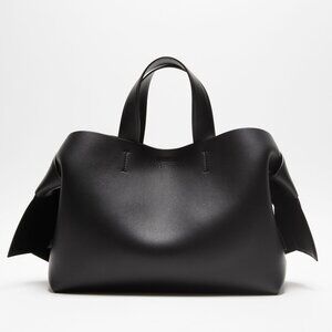 Acne Studios Musubi Midi tote